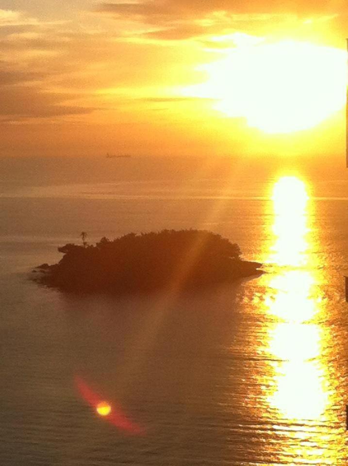Apartamento Vista Mar - Pe Na Areia Balneario Camboriu